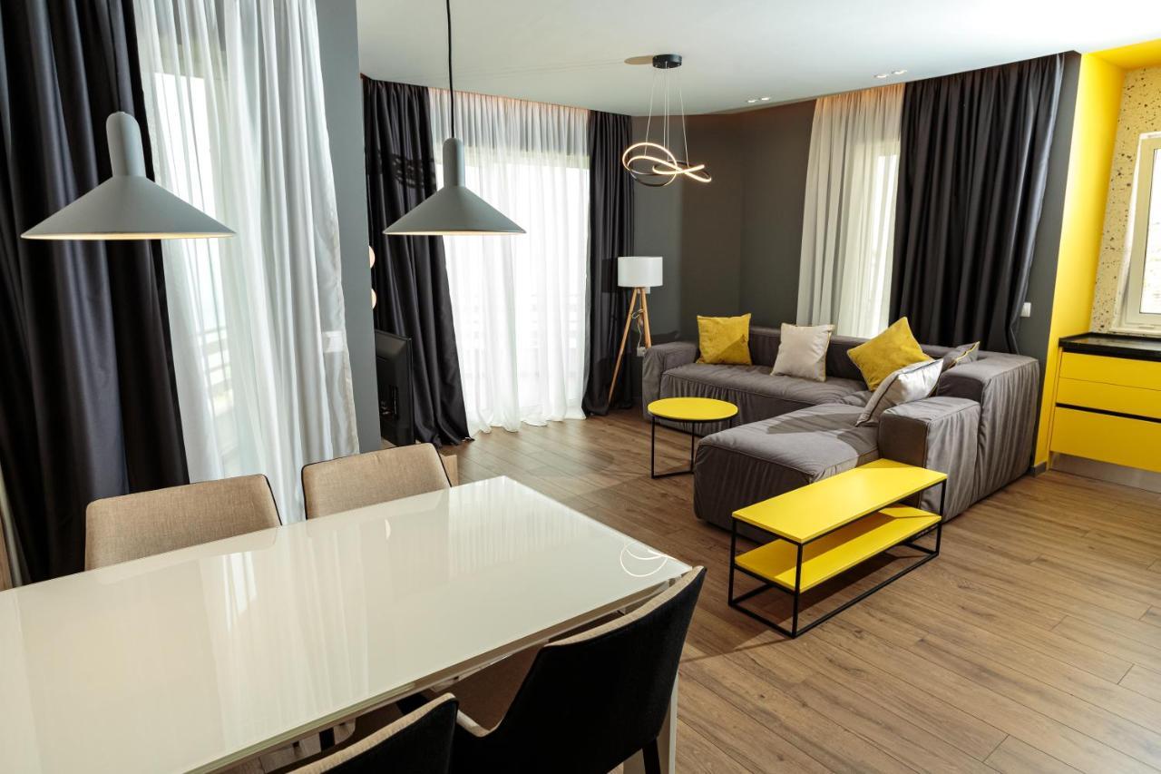 Visar Apartments Влёра Экстерьер фото