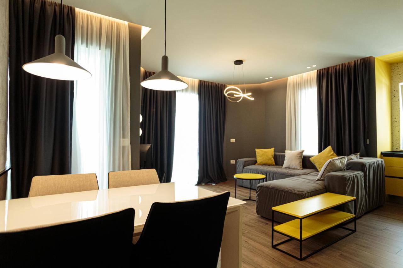 Visar Apartments Влёра Экстерьер фото
