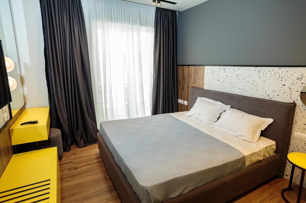 Visar Apartments Влёра Экстерьер фото