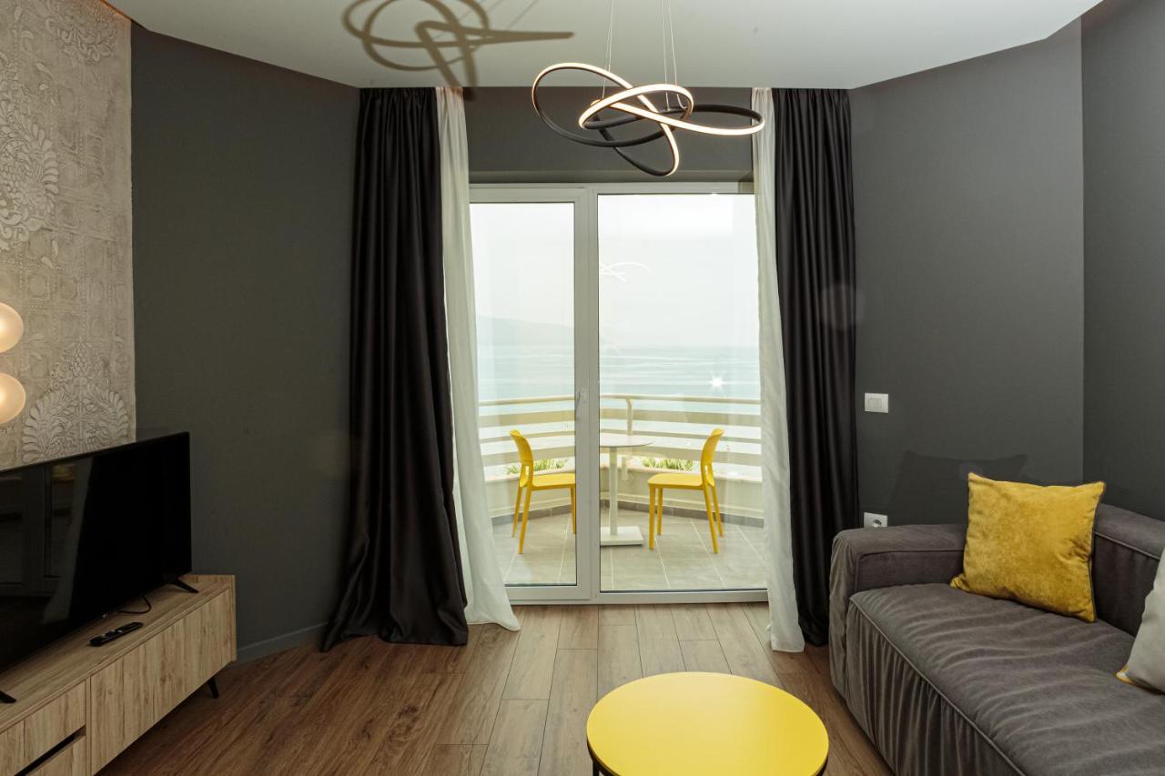 Visar Apartments Влёра Экстерьер фото